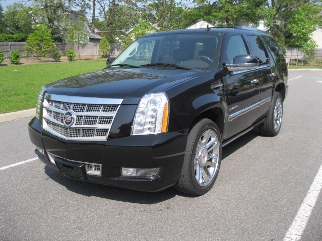 Cadillac Escalade 2010 photo 36