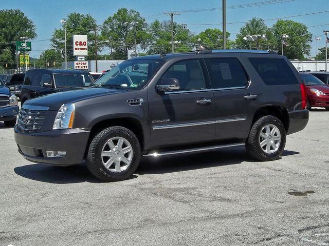 Cadillac Escalade Base Unspecified