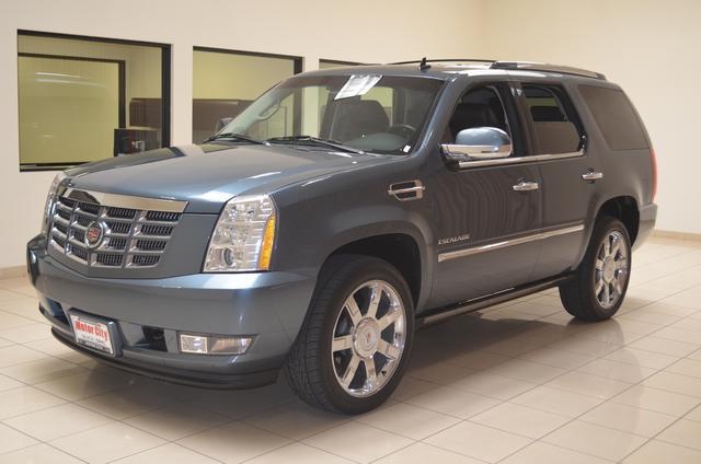 Cadillac Escalade 2010 photo 31