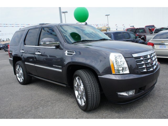 Cadillac Escalade 2010 photo 1