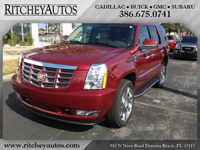 Cadillac Escalade 2010 photo 1