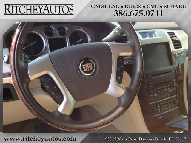 Cadillac Escalade 2010 photo 5