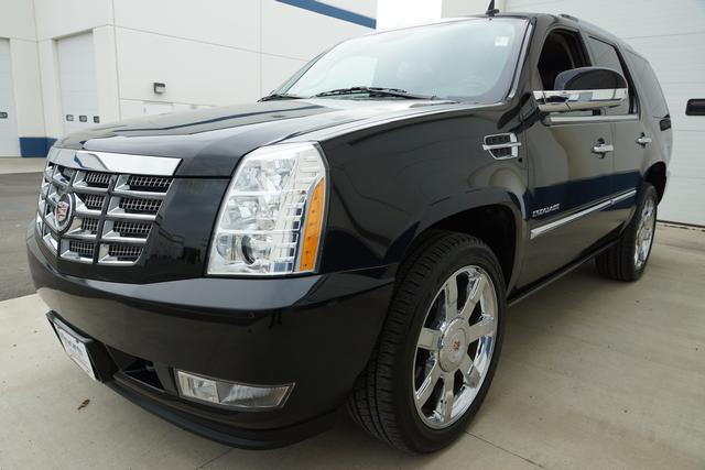 Cadillac Escalade 2010 photo 2