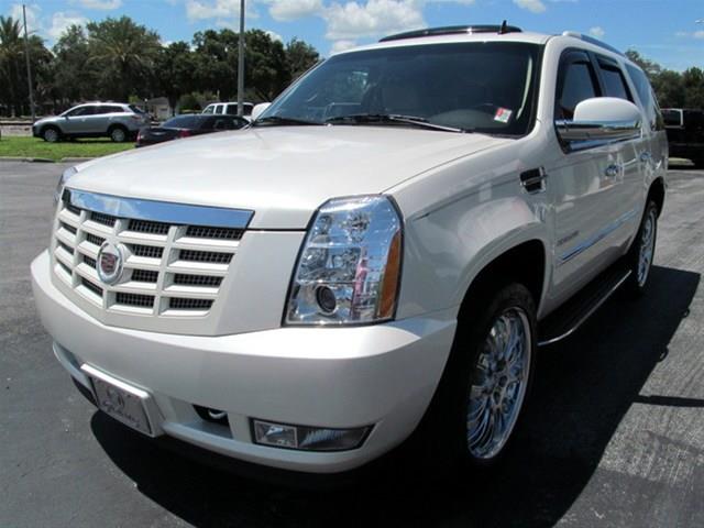 Cadillac Escalade 2011 photo 3