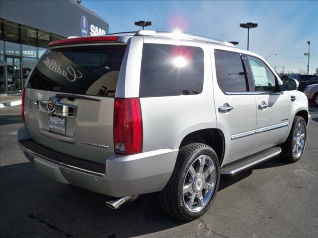 Cadillac Escalade 2011 photo 1