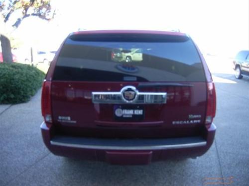 Cadillac Escalade 2011 photo 2