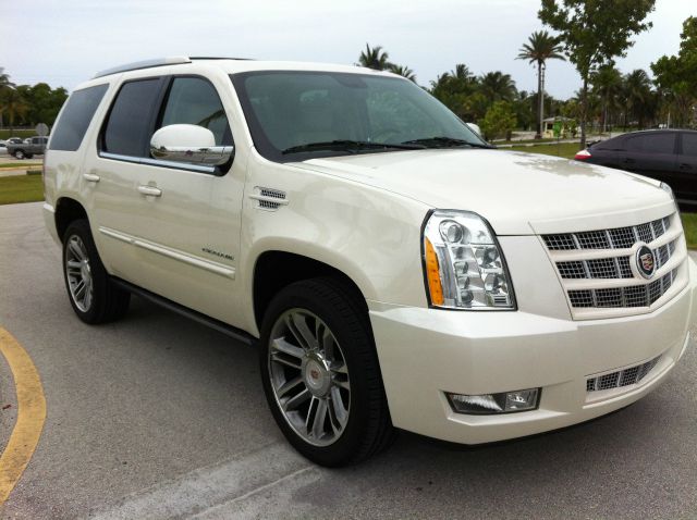 Cadillac Escalade 2013 photo 21