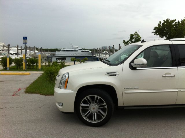 Cadillac Escalade 2013 photo 27