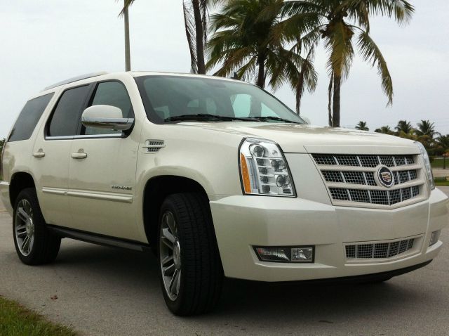 Cadillac Escalade 2013 photo 4