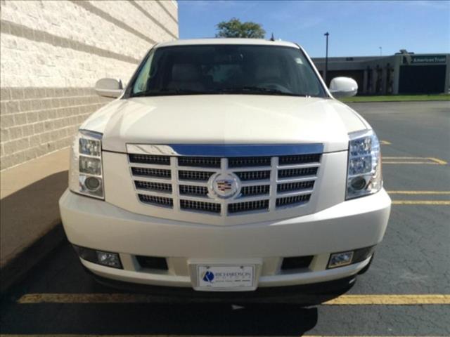 Cadillac Escalade 2014 photo 1