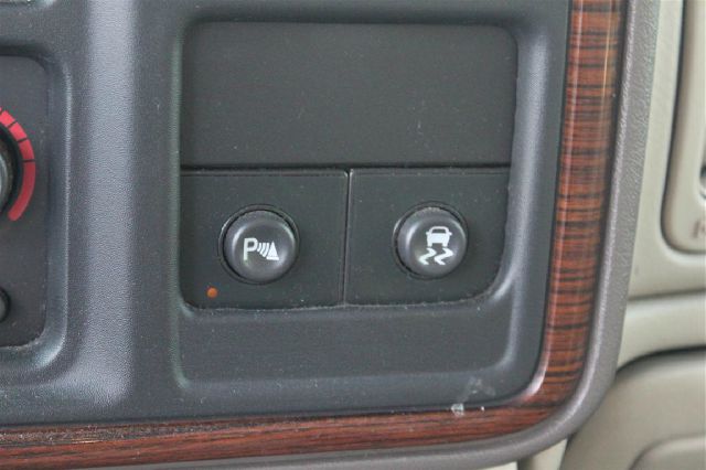 Cadillac Escalade ESV 2003 photo 22