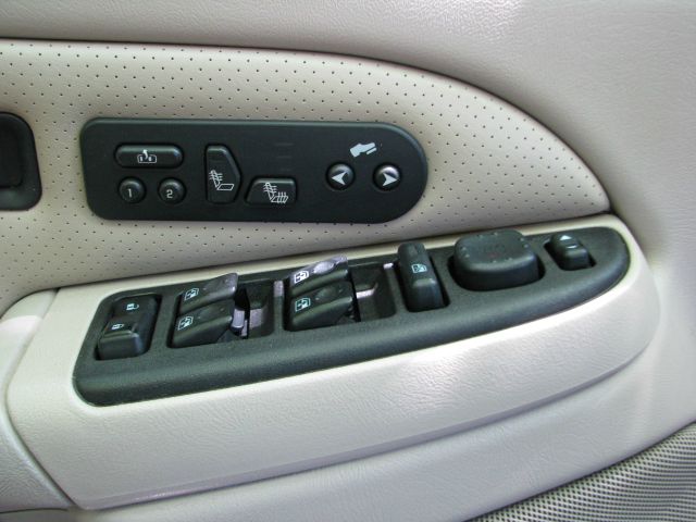 Cadillac Escalade ESV 2003 photo 6