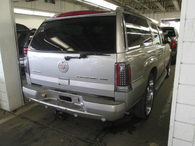 Cadillac Escalade ESV Quad-short-slt-4wd-20 INCH RIMS SUV