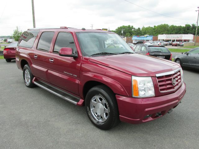 Cadillac Escalade ESV 2004 photo 4