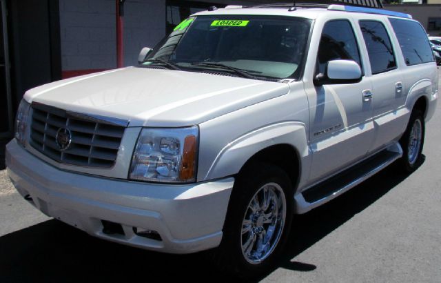 Cadillac Escalade ESV 2004 photo 4