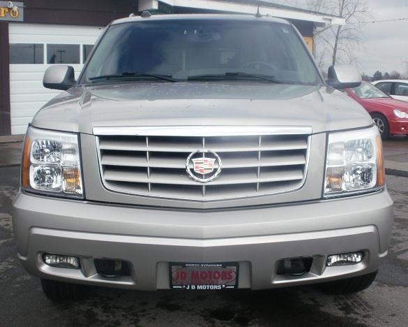 Cadillac Escalade ESV 2004 photo 1