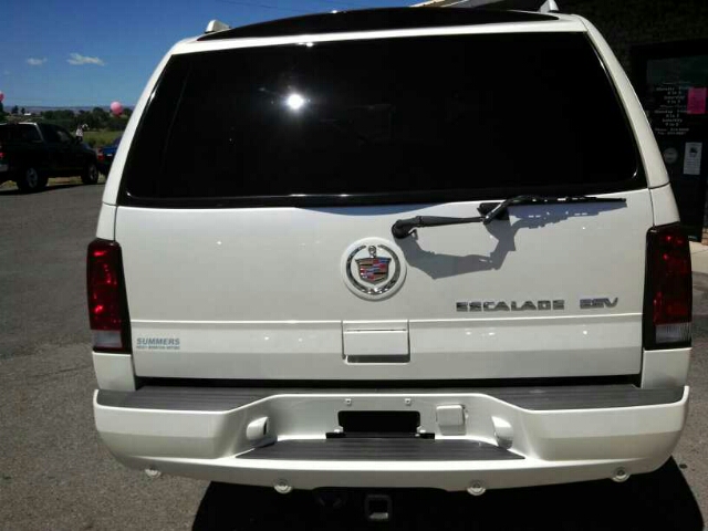 Cadillac Escalade ESV 2004 photo 12