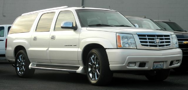 Cadillac Escalade ESV 2004 photo 29