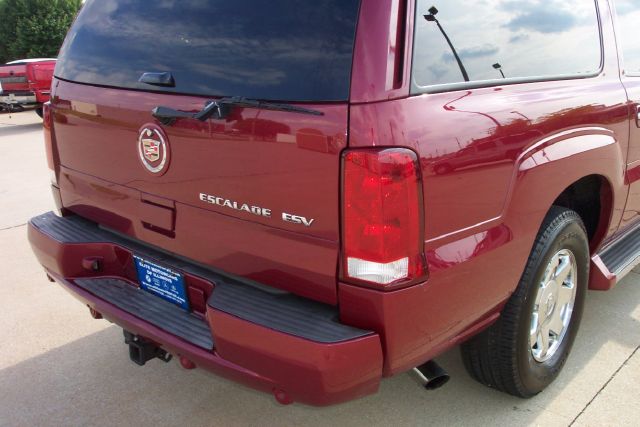 Cadillac Escalade ESV 2005 photo 34