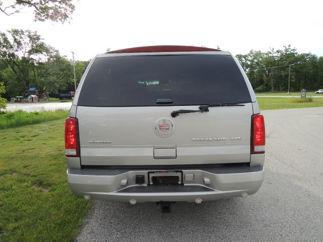 Cadillac Escalade ESV 2005 photo 33