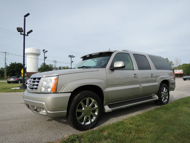 Cadillac Escalade ESV 2005 photo 36