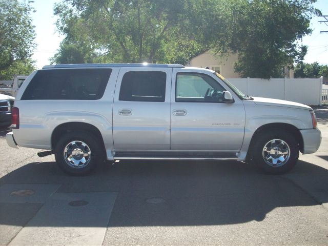 Cadillac Escalade ESV 2005 photo 3