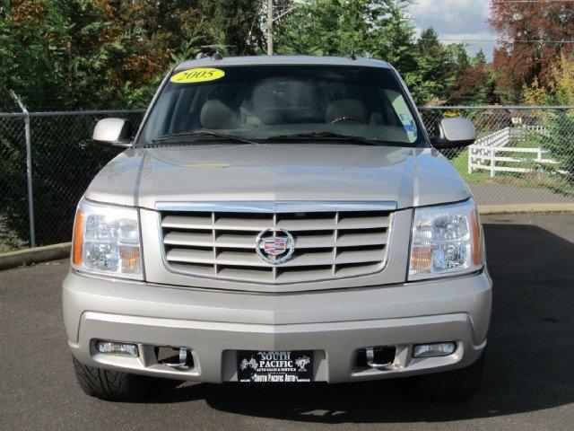 Cadillac Escalade ESV 2005 photo 1