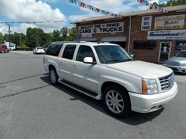 Cadillac Escalade ESV 2005 photo 1