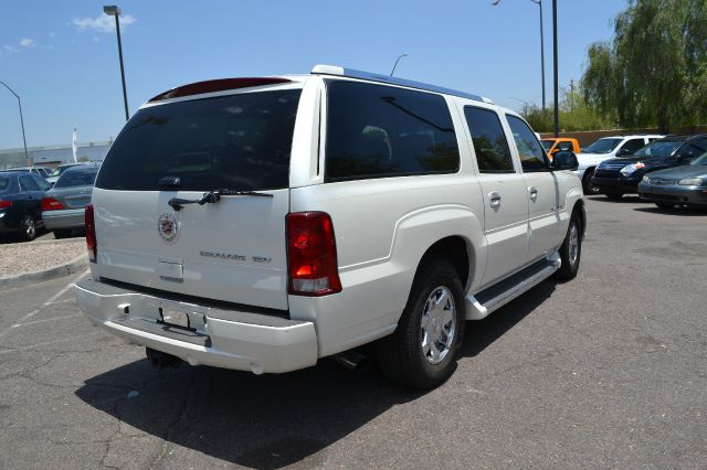 Cadillac Escalade ESV 2005 photo 4