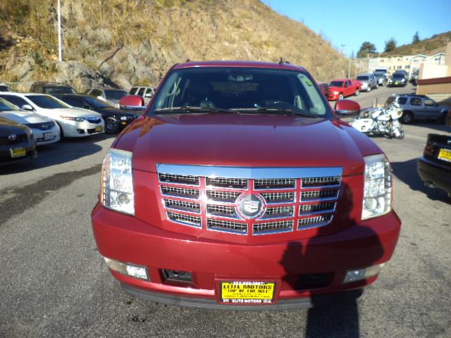 Cadillac Escalade ESV SR5 Sport Utility 4D SUV