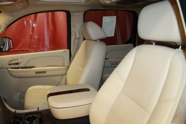 Cadillac Escalade ESV 2007 photo 12