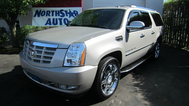 Cadillac Escalade ESV 2007 photo 1