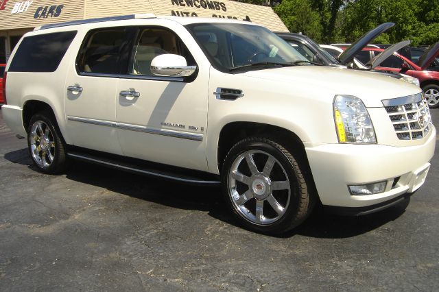 Cadillac Escalade ESV 2007 photo 2