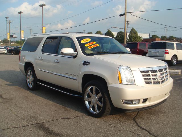 Cadillac Escalade ESV 2007 photo 2