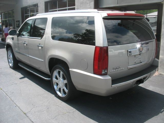 Cadillac Escalade ESV 2007 photo 21