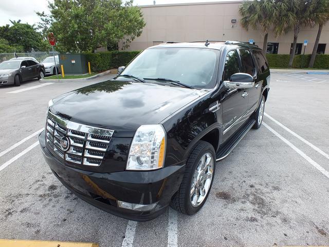 Cadillac Escalade ESV 2007 photo 1