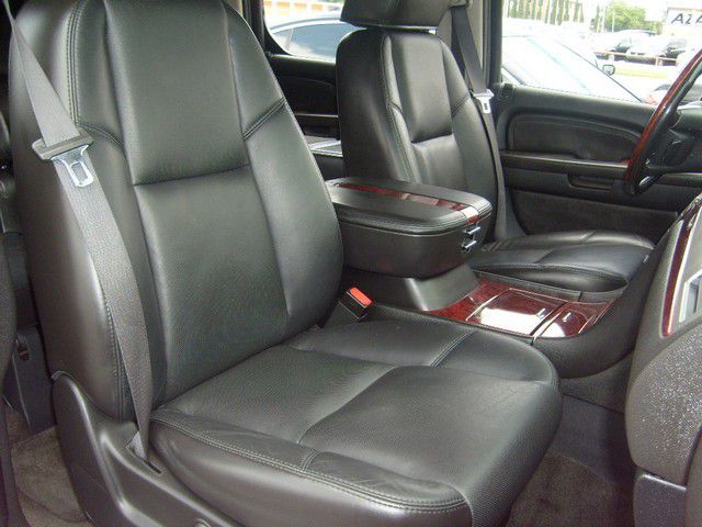 Cadillac Escalade ESV 2007 photo 15