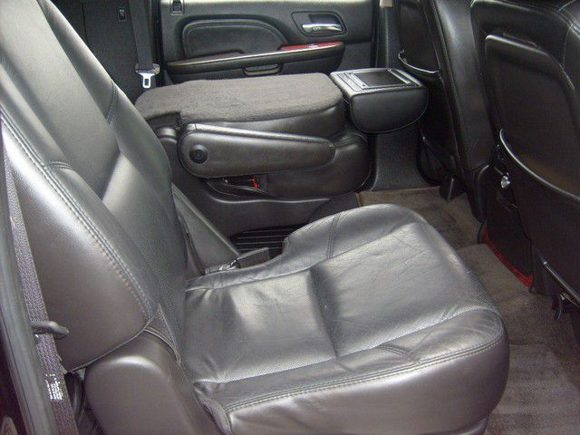 Cadillac Escalade ESV 2007 photo 19