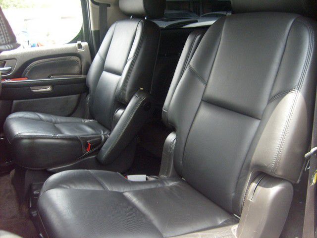 Cadillac Escalade ESV 2007 photo 24