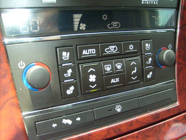 Cadillac Escalade ESV 2007 photo 33