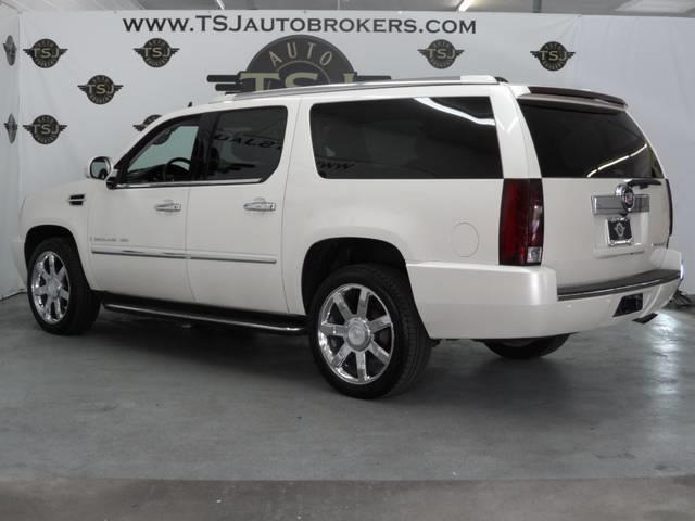 Cadillac Escalade ESV 2008 photo 1