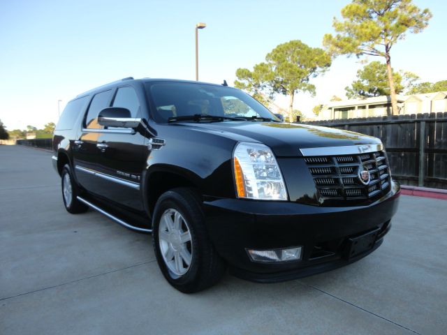 Cadillac Escalade ESV 2008 photo 2