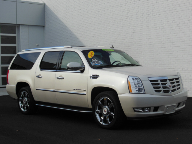 Cadillac Escalade ESV Coupe Unspecified