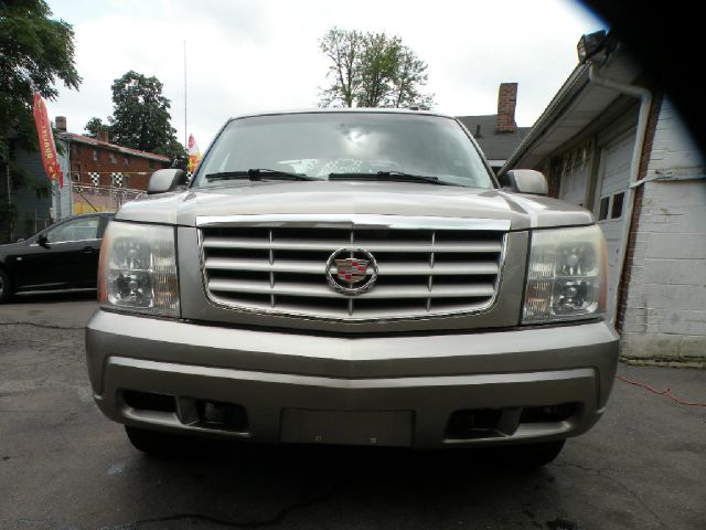 Cadillac Escalade EXT 2002 photo 4