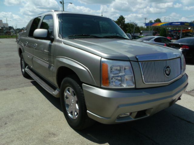 Cadillac Escalade EXT 2002 photo 1