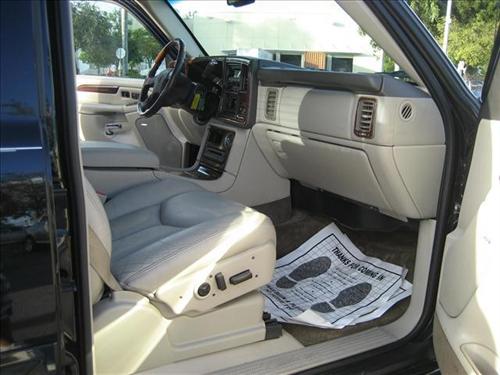 Cadillac Escalade EXT 2003 photo 3