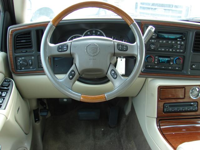 Cadillac Escalade EXT 2003 photo 5