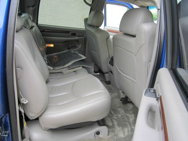 Cadillac Escalade EXT 2003 photo 22