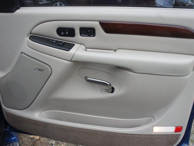 Cadillac Escalade EXT 2003 photo 3