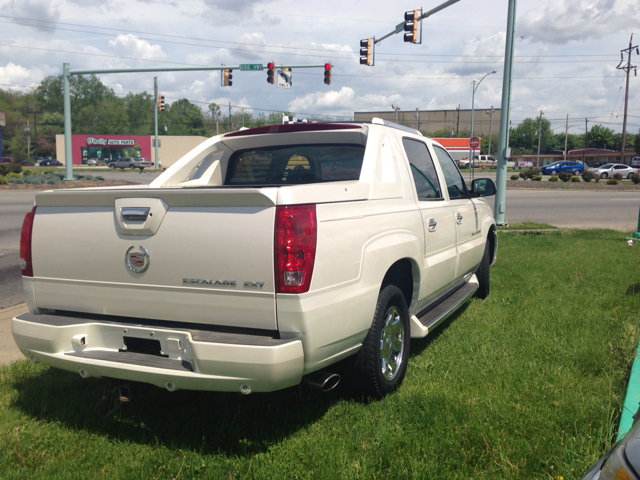 Cadillac Escalade EXT 2004 photo 5